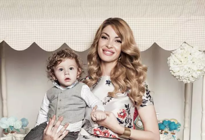 Adina Alberts, chirurg estetician: operația de care Hillary Clinton are nevoie urgent