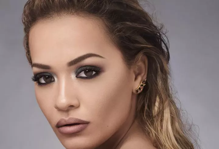 (P) 3 produse cosmetice românești cu care poți preveni îmbătrânirea