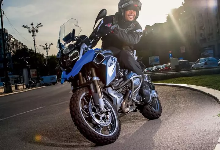 (P) Un Crăciun Magic by FREYWILLE