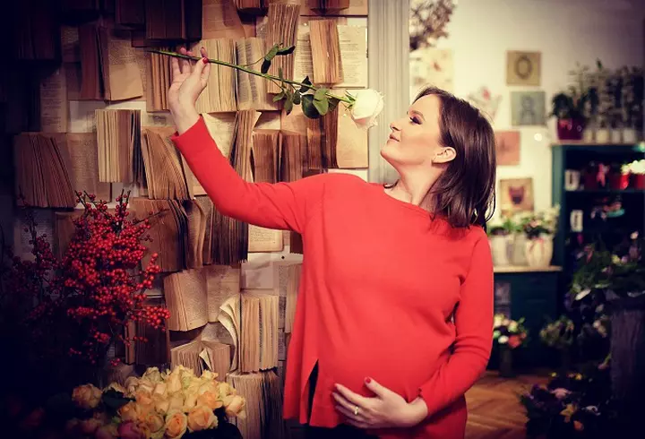 Simona Gherghe și-a scos fetița la zăpadă! Cum a îmbrăcat-o pe micuța Ana Georgia