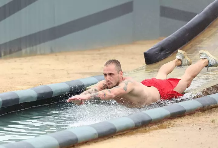 Simona Gherghe și-a scos fetița la zăpadă! Cum a îmbrăcat-o pe micuța Ana Georgia