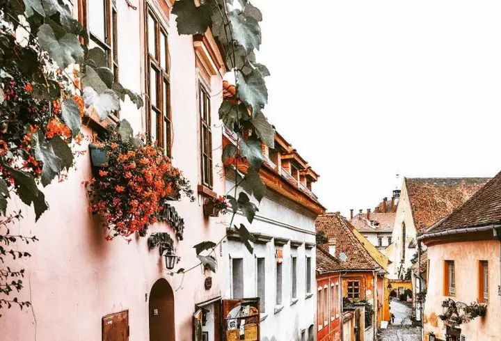 (P) Vacanţa de 1 Mai, în paradisul natural al Deltei Dunării