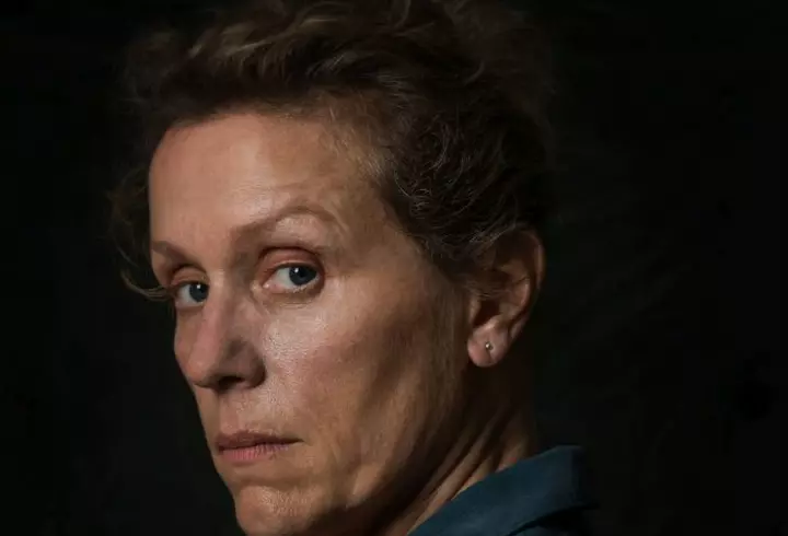 Corina Caragea se mărită în 2018! Prezentatoarea TV şi-a ţinut ascuns iubitul