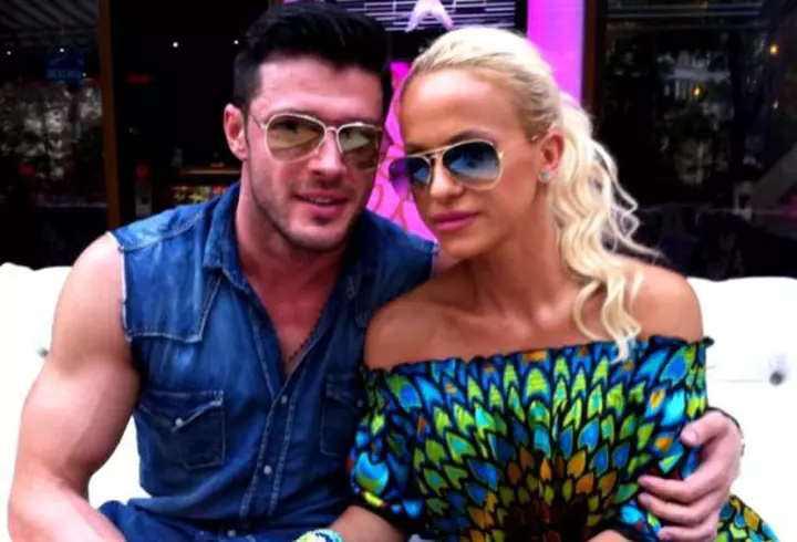 Irina Columbeanu a avut prima întâlnire cu fanii! A primit multe cadouri - VIDEO