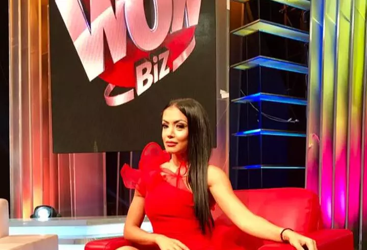 Elena Băsescu a plecat din țară împreună cu iubitul, după ce s-a aflat că e însărcinată