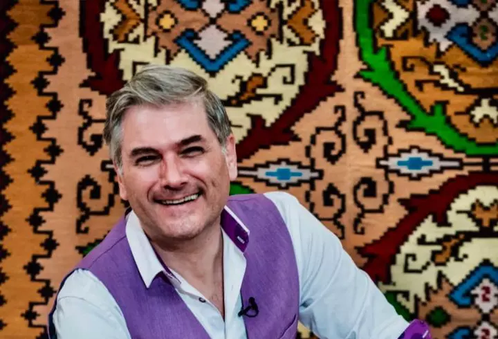 Reteță de căpșuni în ciocolată, răsfăț de Valentine`s Day!