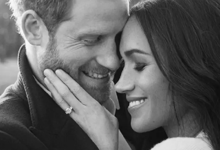 Reteță de căpșuni în ciocolată, răsfăț de Valentine`s Day!