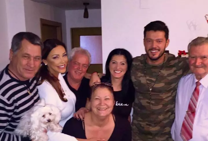 Ce cred Anca Serea şi Giulia despre închiderea şcolilor: una e pro, alta e contra - EXCLUSIV