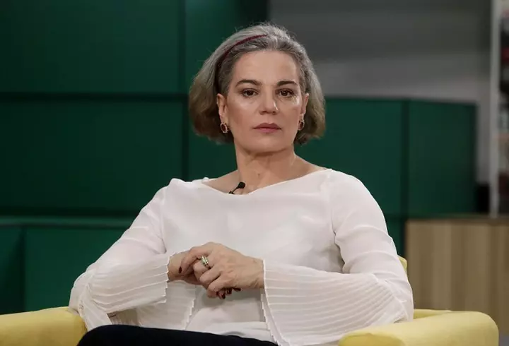 Monica Bârlădeanu, despre viaţa înainte de celebritate: "Provin dintr-o familie religioasă. M-aş fi măritat cu preotul satului!"