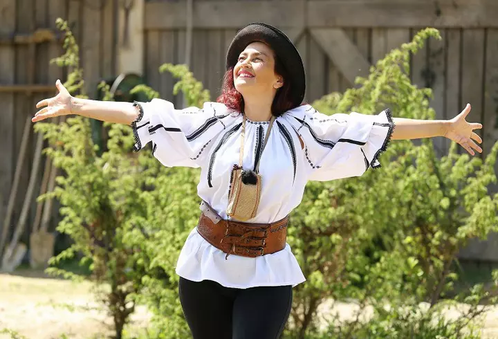 Ce culoare de păr se poartă primavara aceasta şi cum să faci suviţe perfecte