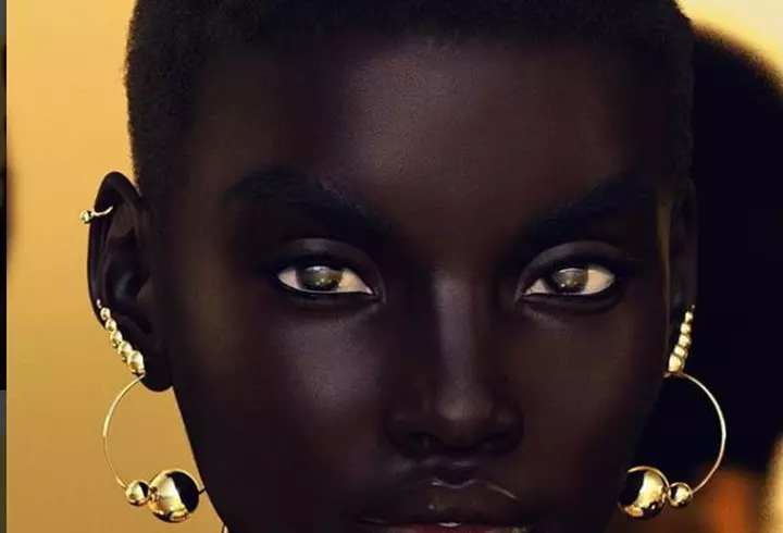 Vrei buze frumoase? Cum să le exfoliezi corect