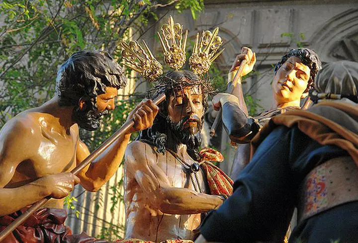 Dan Negru n-ar mai face televiziune. Şi-ar alege o meserie mai prost plătită