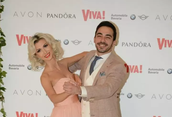 Relaţia de două luni a lui Nicole Cherry s-a terminat. "Eu nu las ca cineva să profite de mine"