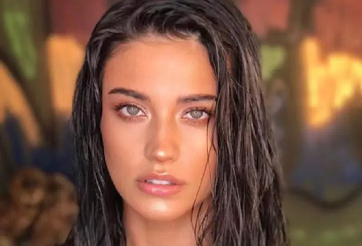 Vineri 13, ceasul rău, pisica neagră... Vedetele și superstițiile lor