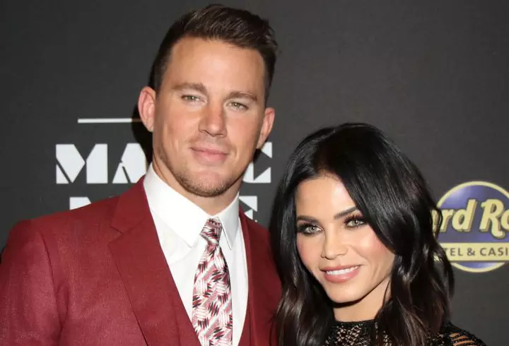 EXCLUSIV. Paris Hilton a venit în România cu bijuterii de 700.000 de dolari și cu 200 kg de bagaje