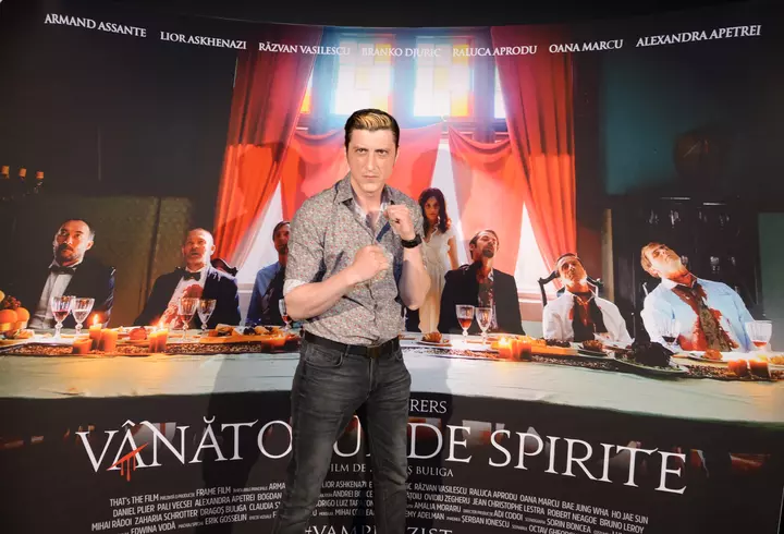 Fiica lui Teo Trandafir a început liceul. Maya a îmbrăcat uniforma - VIDEO