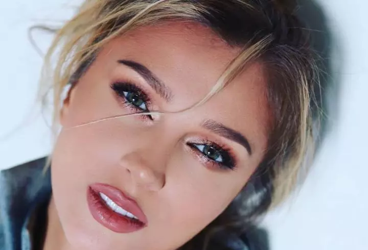 Get the look Amber Heard - machiaj glam