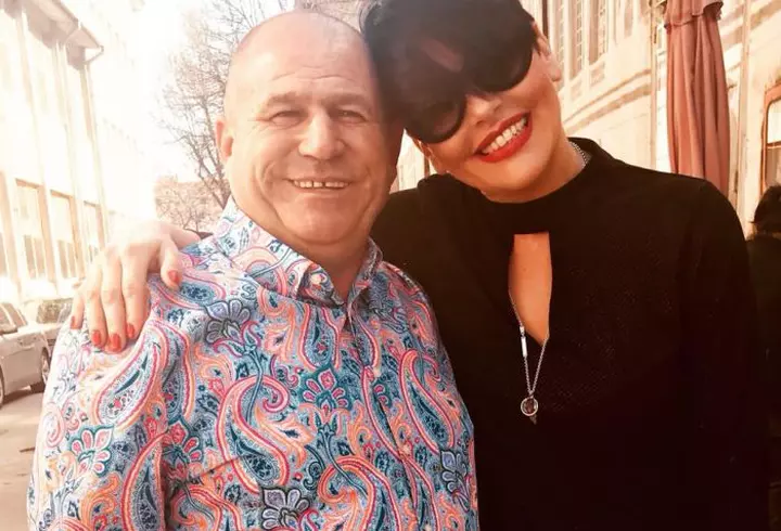 Sore s-a mutat în casă nouă. De ce a schimbat patru case în ultimii trei ani și cum arată noul apartament