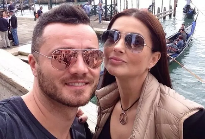 Sore s-a mutat în casă nouă. De ce a schimbat patru case în ultimii trei ani și cum arată noul apartament