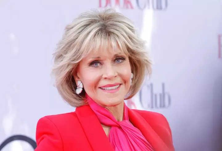 Ariana Grande are atacuri de anxietate şi izbucneşte des în plâns. Care e cauza