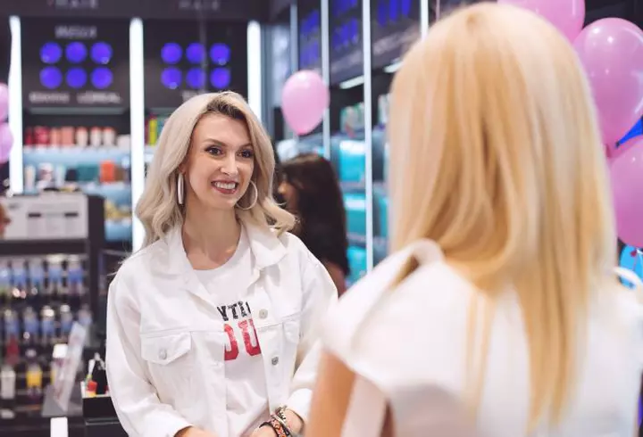 Laura Cosoi, pe ultima sută de metri cu sarcina: ”Cred că fetița o să semene cu taică-su!”