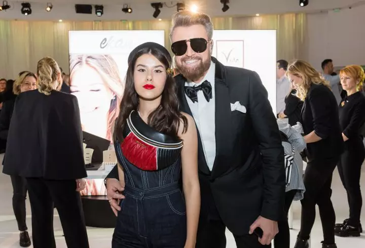 Părinții o susțin necondiționat pe Nicole Cherry. Cum a trecut artista peste despărțirea de iubit