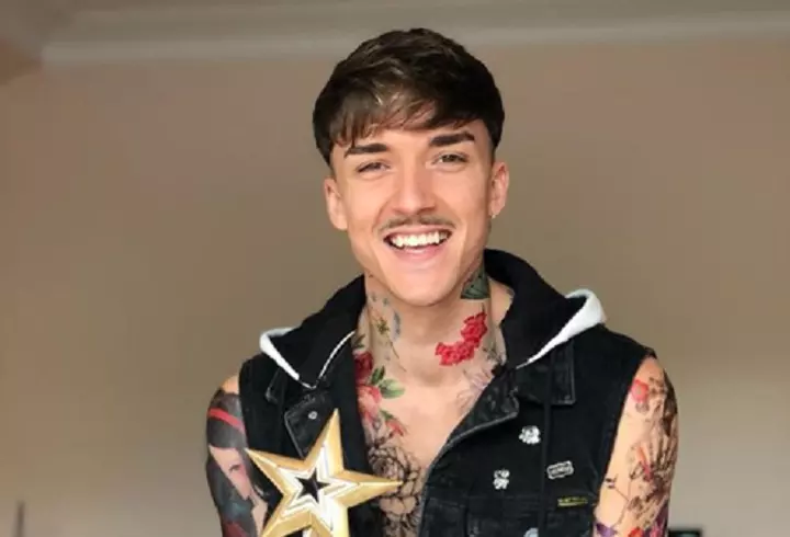 Robert de Niro l-a înjurat pe Donald Trump la Premiile Tony, în ovațiile sălii…