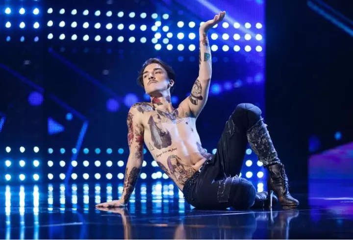 Robert de Niro l-a înjurat pe Donald Trump la Premiile Tony, în ovațiile sălii…