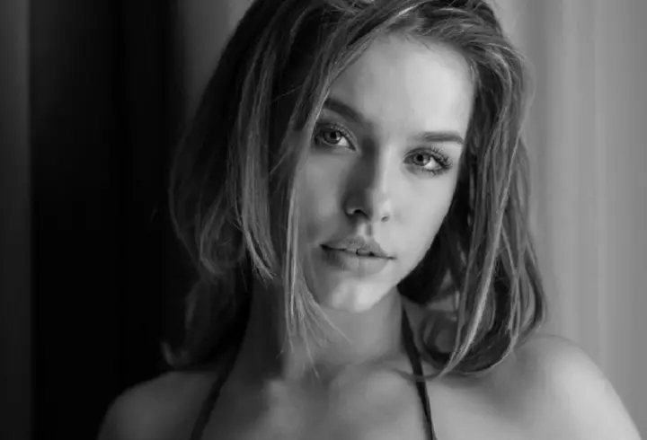 Cum să-ți îngrijești buzele uscate și crăpate