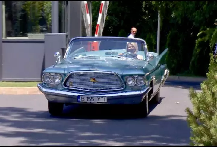 Top 20 selfie-uri cu personalități. Iată ce au în comun Putin, Dalai Lama, Regina Angliei și Obama...