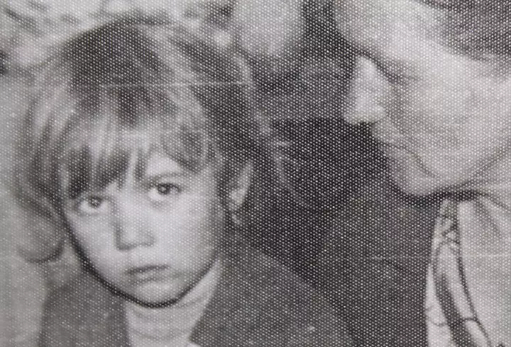 Ariana Grande, schimbare de look spectaculoasă. Artista e de nerecunoscut!