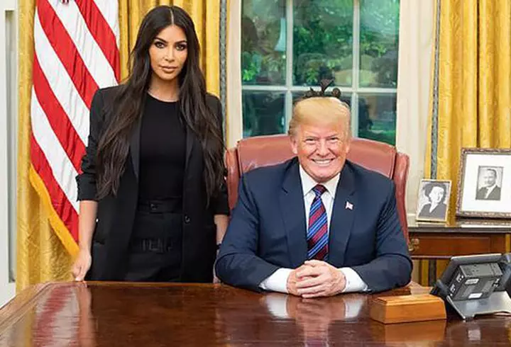 Părinții o susțin necondiționat pe Nicole Cherry. Cum a trecut artista peste despărțirea de iubit