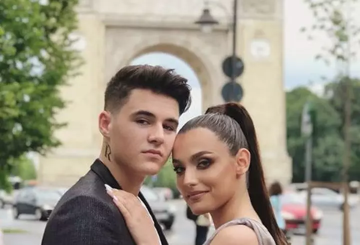 Top 20 selfie-uri cu personalități. Iată ce au în comun Putin, Dalai Lama, Regina Angliei și Obama...