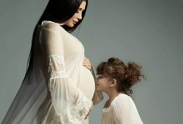 Ariana Grande, schimbare de look spectaculoasă. Artista e de nerecunoscut!