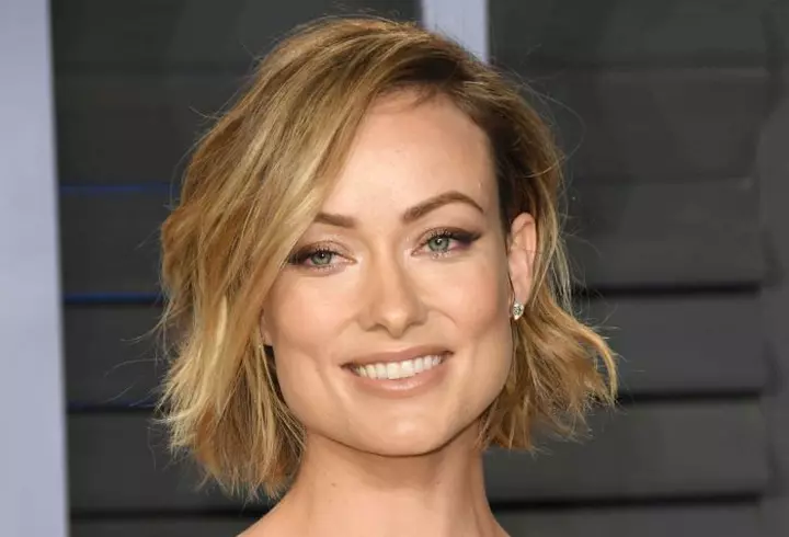 Cum să-ți repari pielea după o noapte de petrecere