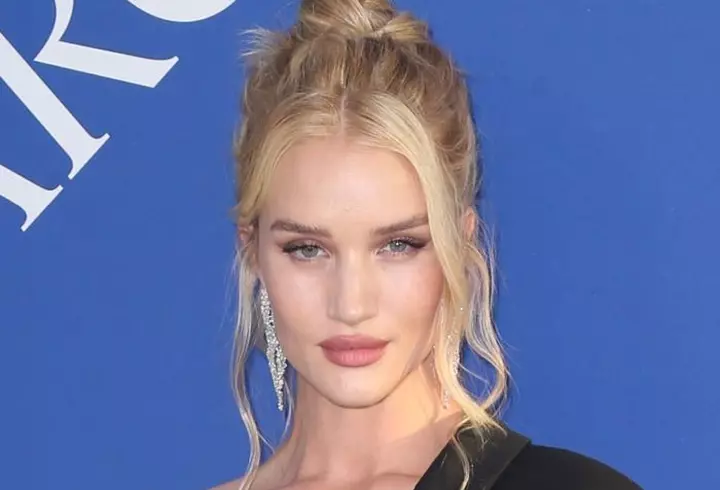 Ce greșeală să eviți când aplici pudra bronzantă