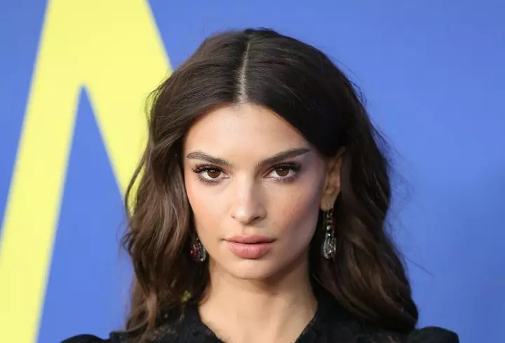 Ce greșeală să eviți când aplici pudra bronzantă