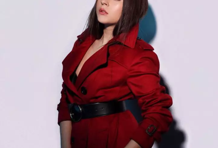 Ariana Grande are atacuri de anxietate şi izbucneşte des în plâns. Care e cauza