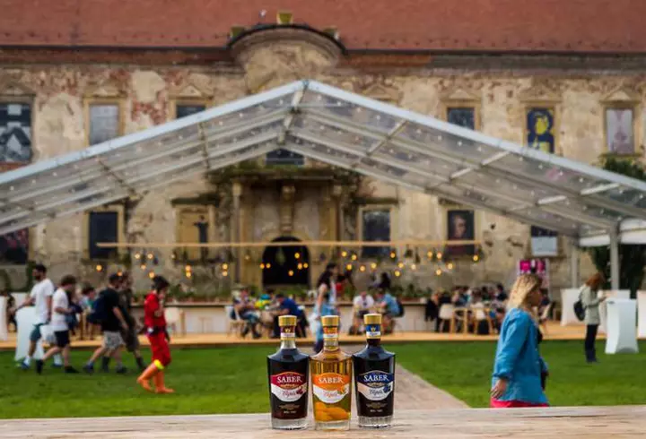 Tu știi ce își dorește de Valentine’s Day?