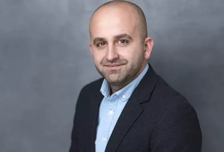 (P) Trusoul pentru botez, de la tradiție la stil modern