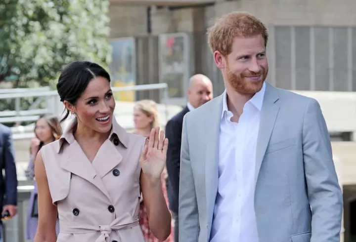 Cum arată Adelina Pestriţu la doar 6 zile după ce a născut! A avut curaj să îmbrace un tricou mulat pe abdomen