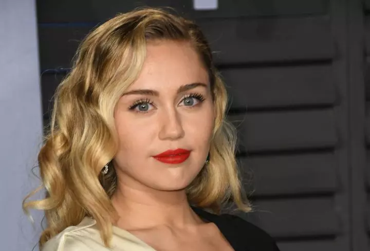 Jason Mommoa, obsedat de soția sa de la vârsta de 8 ani