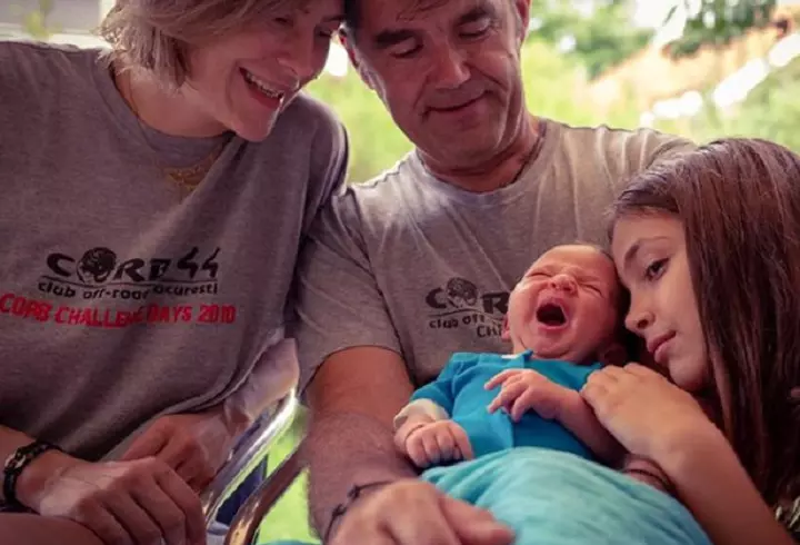 Antonia şi Alex Velea au fost naşi. Dominic şi Akim n-au lipsit de la petrecere