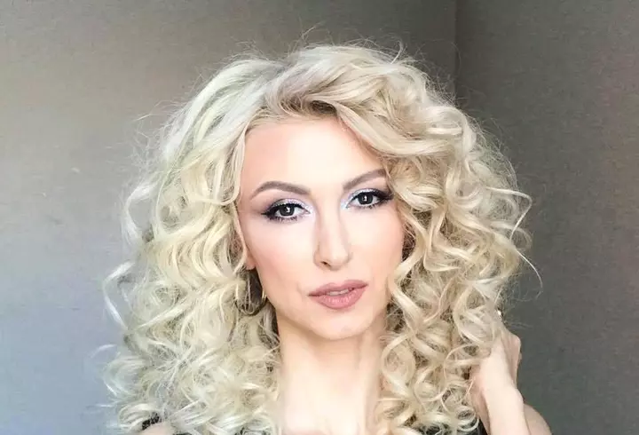 Fiica lui Teo Trandafir a început liceul. Maya a îmbrăcat uniforma - VIDEO