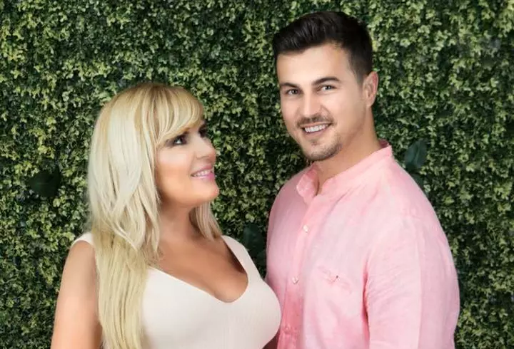 Dorian Popa, în postura de coprezentator la "Xtra Night Show". A povestit prin ce dramă a trecut