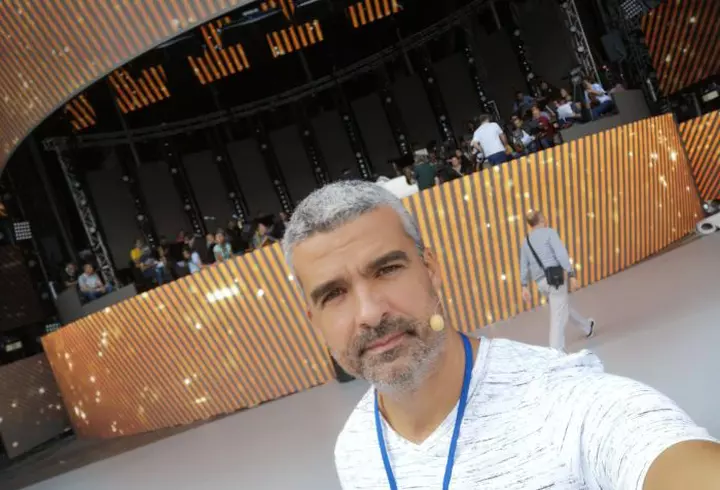 EXCLUSIV / Elena Udrea a născut în toiul nopții, fără medic. ”Asistentele erau speriate”