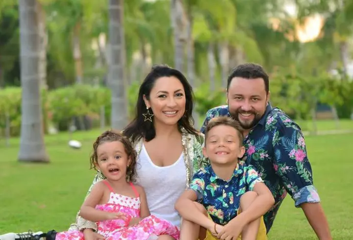 Alex Velea spune adevărul despre sarcina Antoniei: ”Avem destui copii”