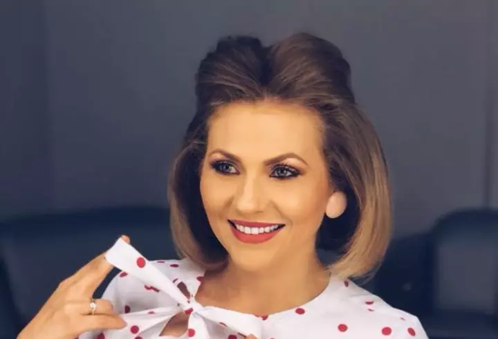 EXCLUSIV / Elena Udrea a născut în toiul nopții, fără medic. ”Asistentele erau speriate”