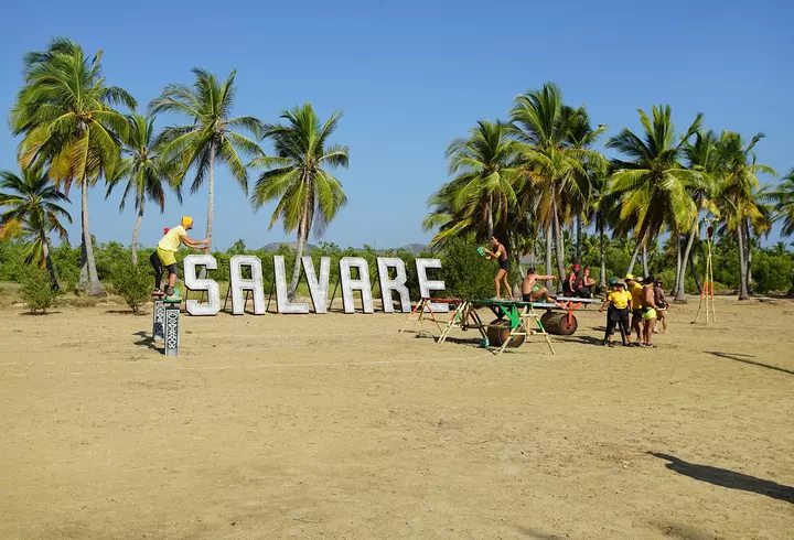 Legătura neașteptată dintre Mădălina Ghenea și Elon Musk: vedeta a luat cina cu mama celui mai bogat om din lume