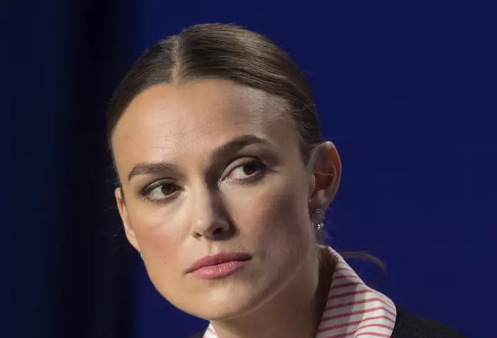 O prepari la tine în bucătărie! Pastă de dinți cu turmeric pentru albire dentară